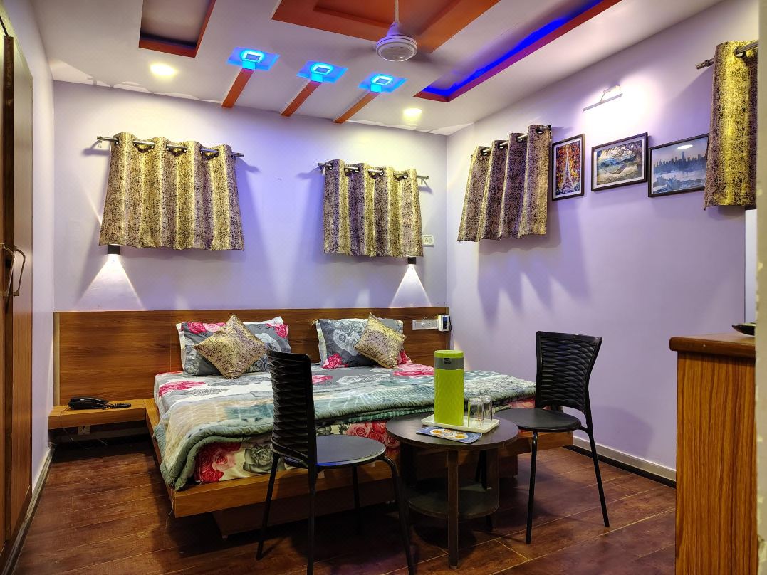 Shaleen Elegance Homestay Near Nakki Lake