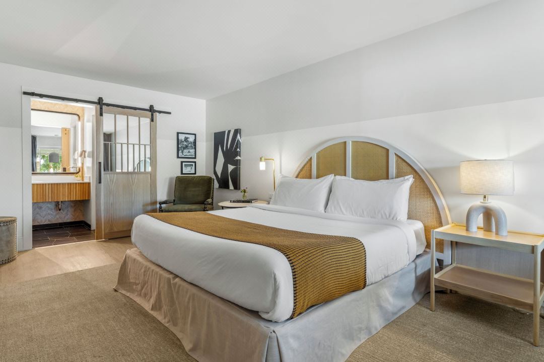 Gulf Hills Hotel & Resort