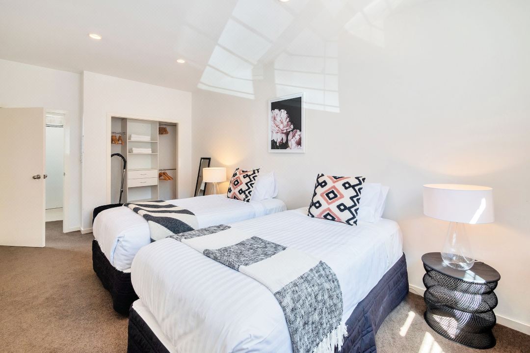 寬敞的2BR，靠近Westfield Newmarket