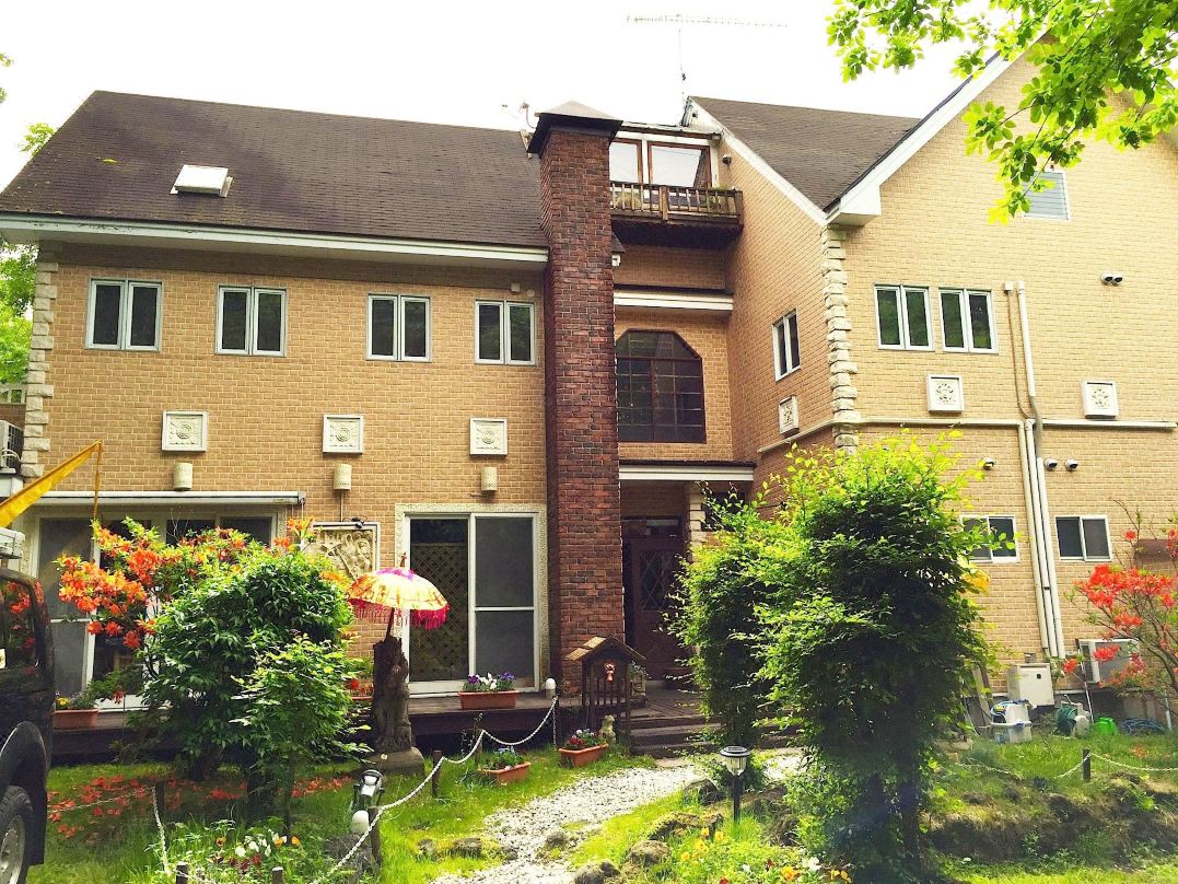 Estivant Club