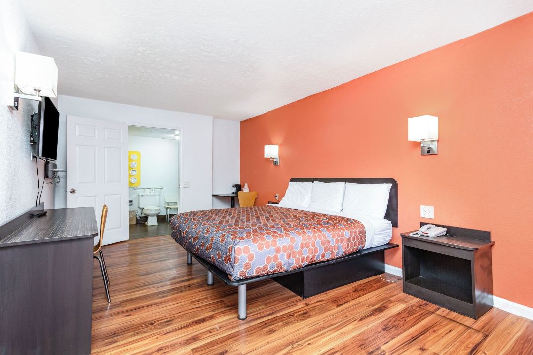 Relax Inn by OYO Columbus OH I 70