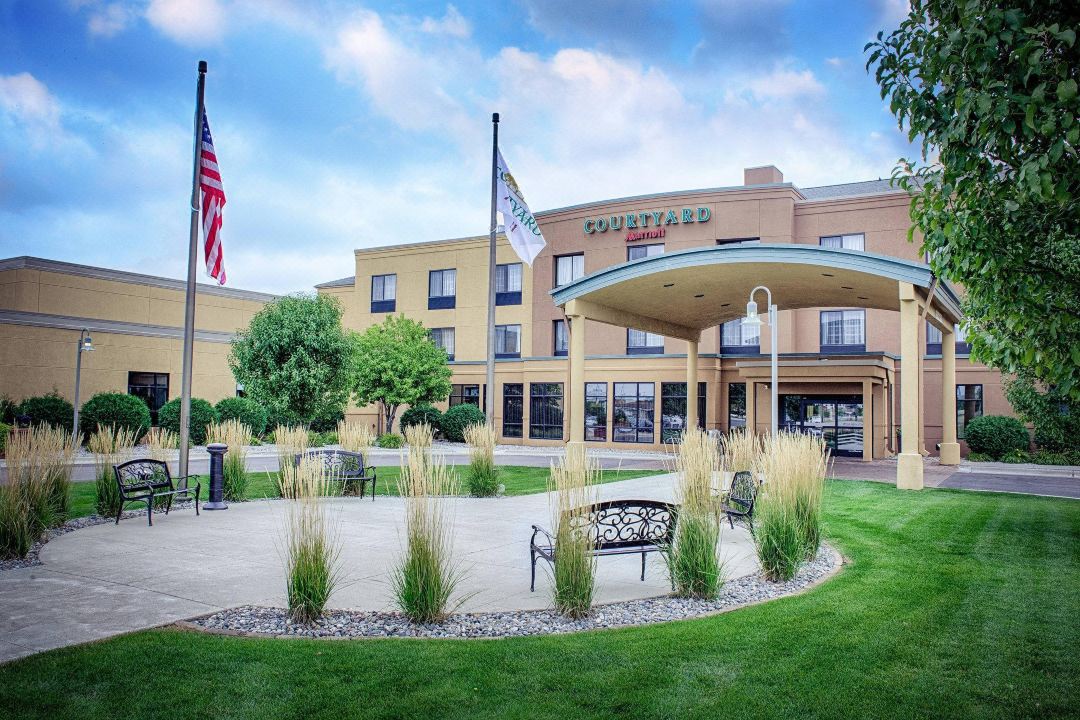 Courtyard Fargo Moorhead, MN