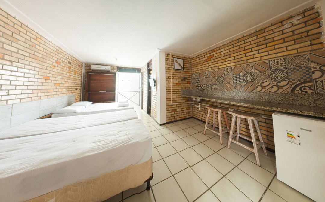 Economy Flat