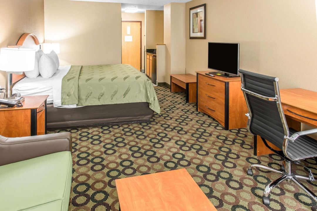 Quality Inn & Suites Columbus West - Hilliard