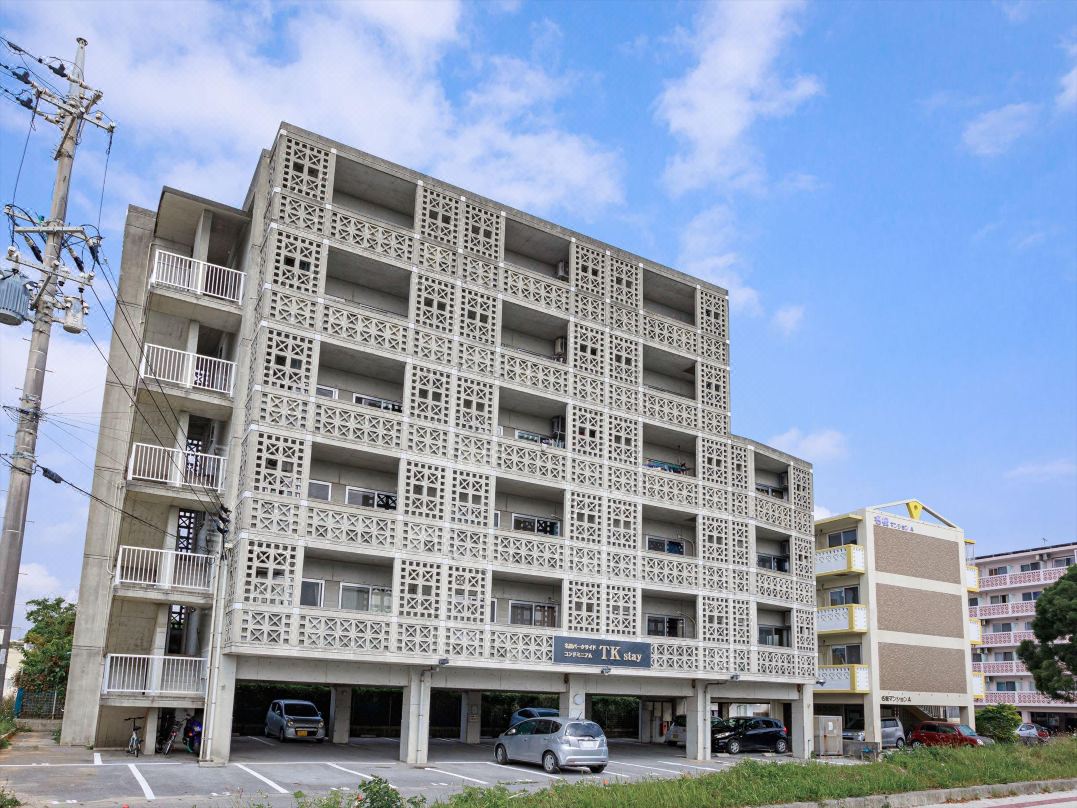 Nago Parkside Condominium TK Stay