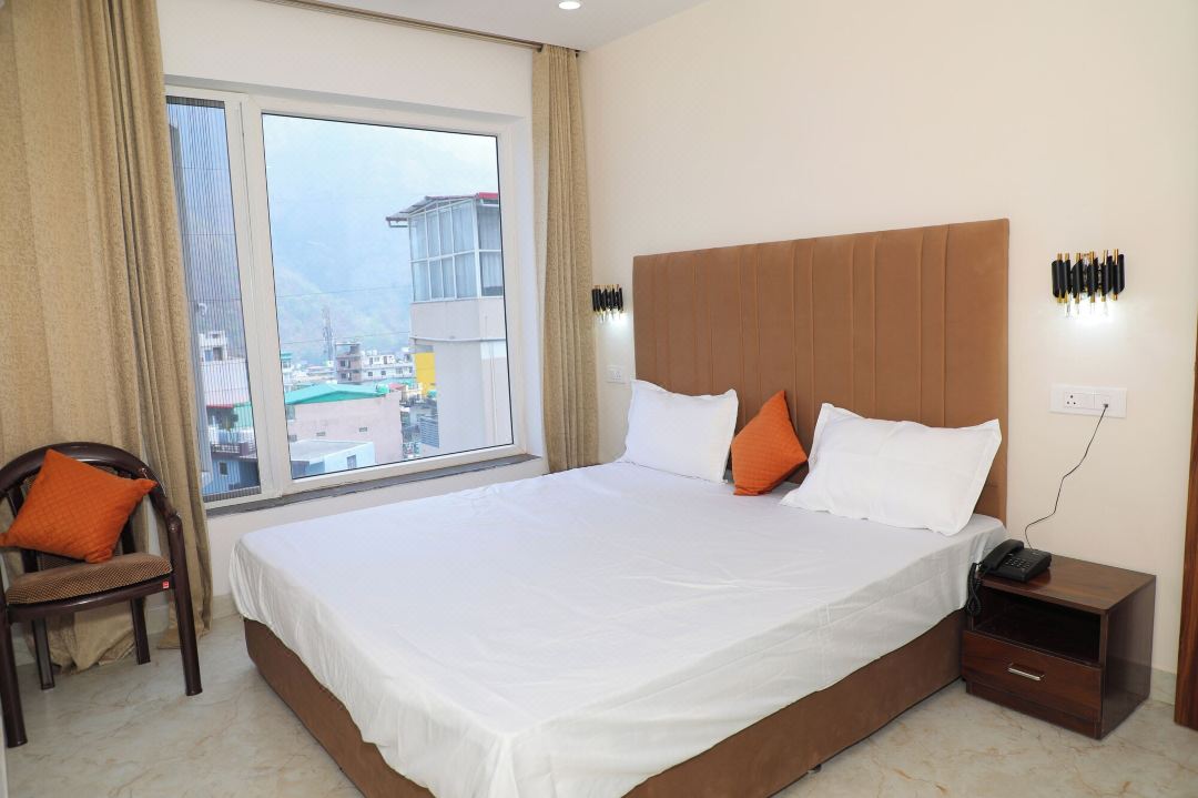 Hotel Tapo Dhara