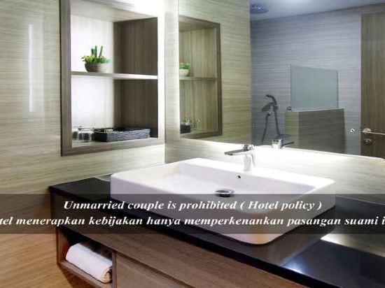 Hotel Gren Alia Cikini - Tap to explore photos