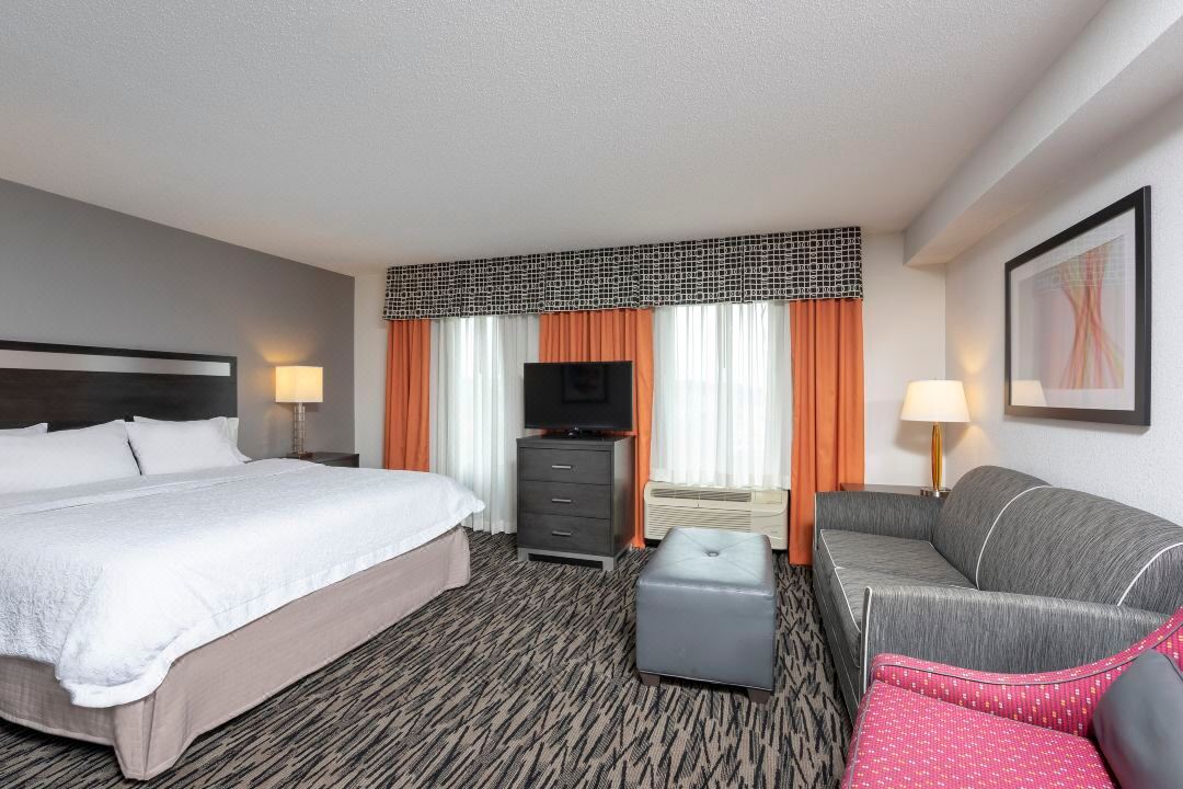 Hampton Inn Akron-South