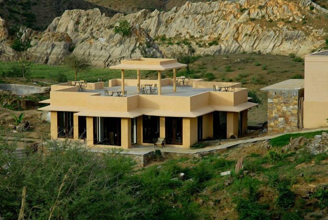 Aravali Silence Lakend Resorts & Adventures