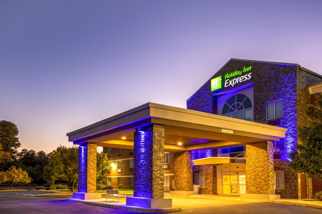 Holiday Inn Express & Suites SALISBURY - DELMAR by IHG