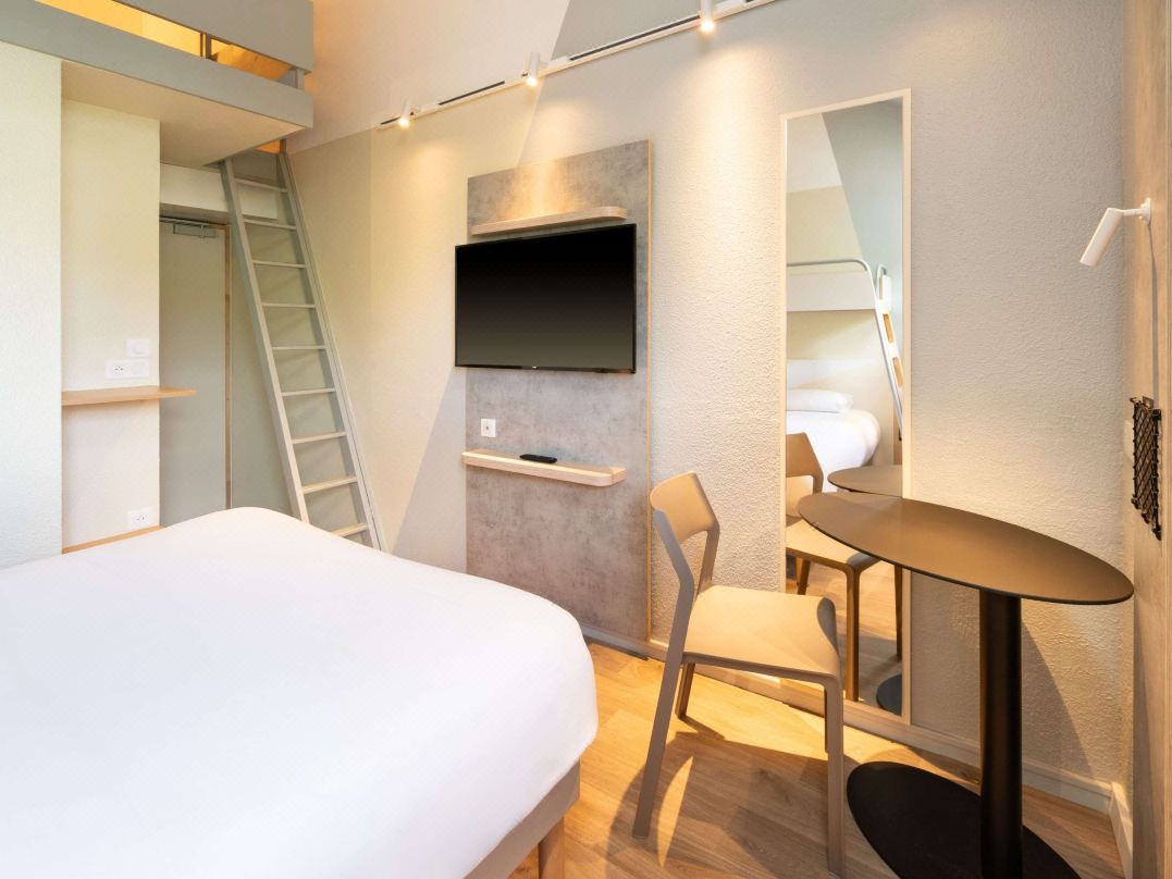 Ibis Budget Nantes Sainte Luce - Hôtel Rénové