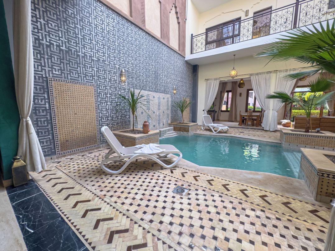 Riad Tonaroz