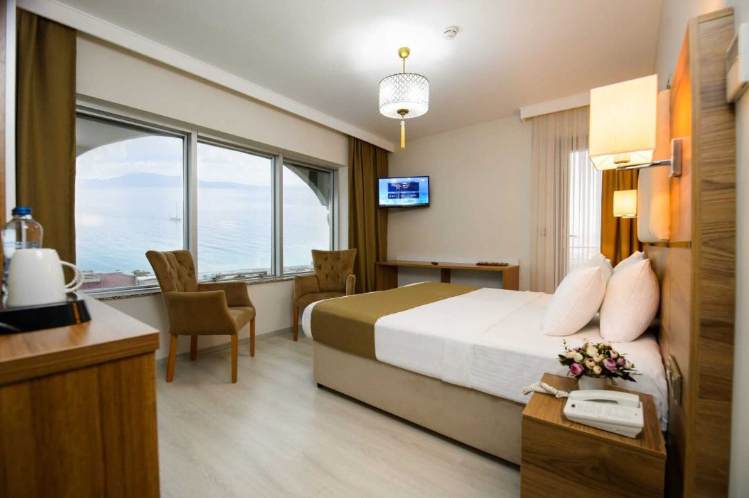 White House Hotel