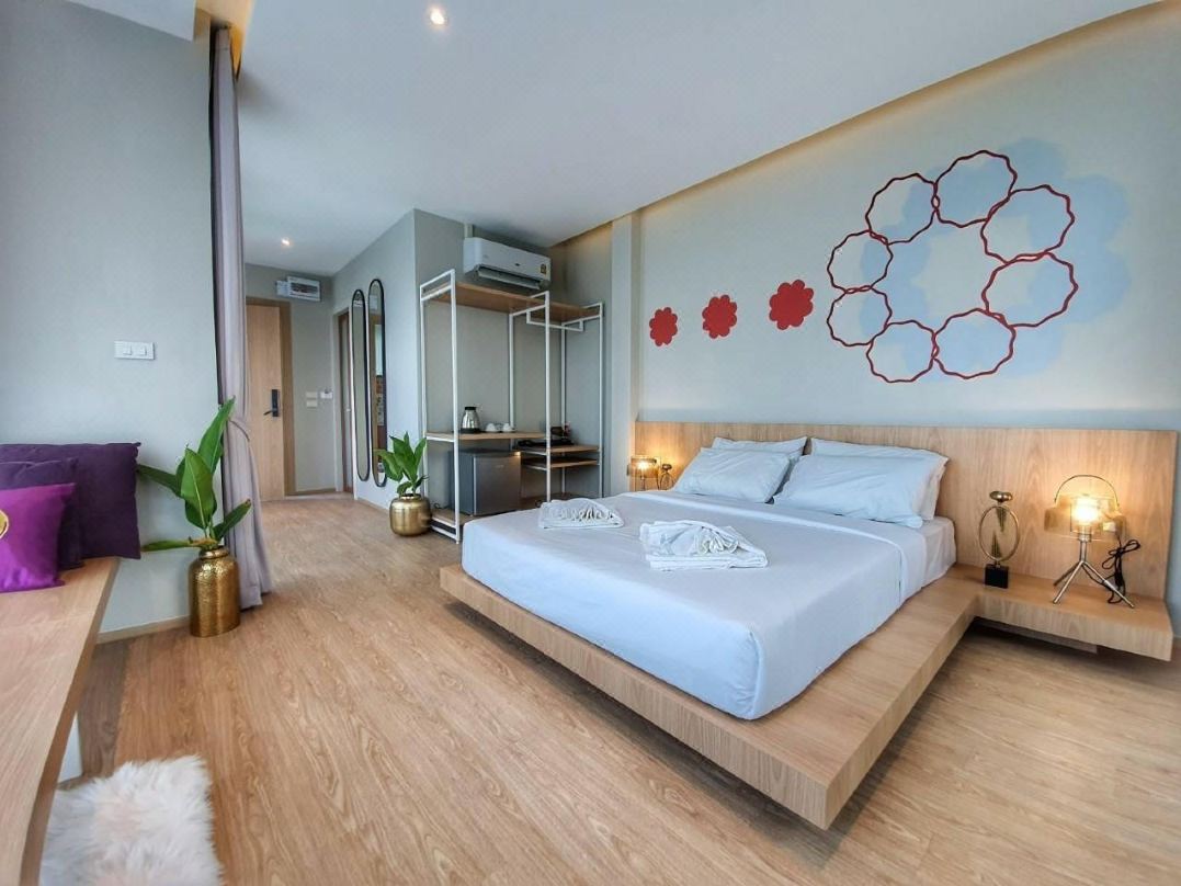 Platinum Hotel