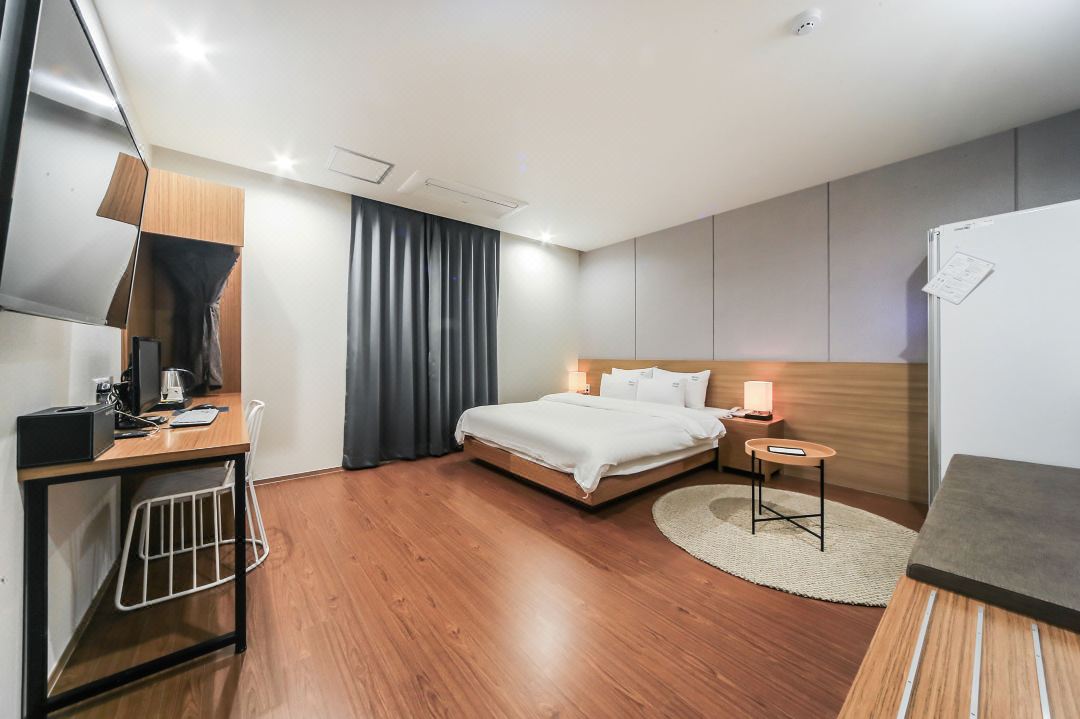 Blanc Business Hotel