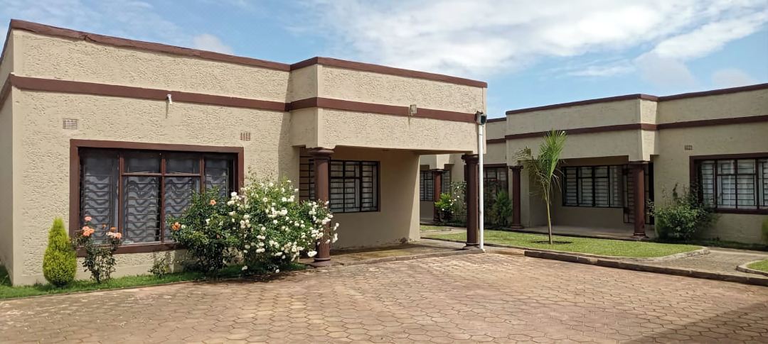 Fully Furnished Apartment Close to Amenities