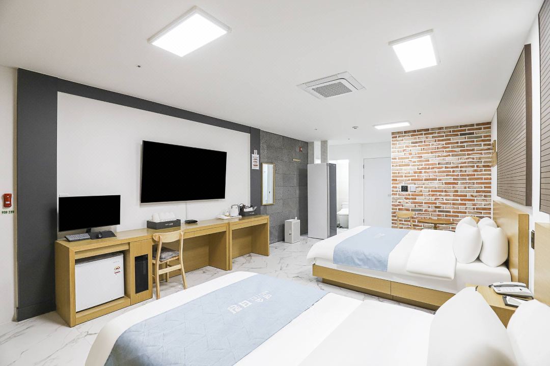 Eumseong The King Hotel