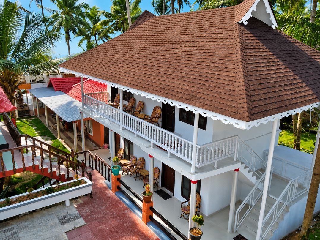 Black Beach Resort
