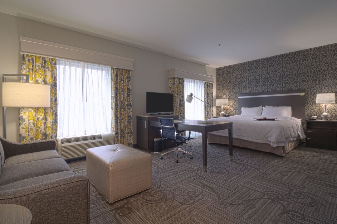 Hampton Inn & Suites Columbus/University Area