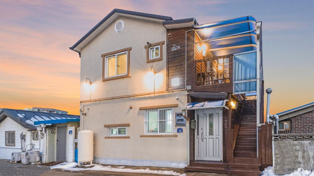 Sokcho Seohyeon Ine Pension