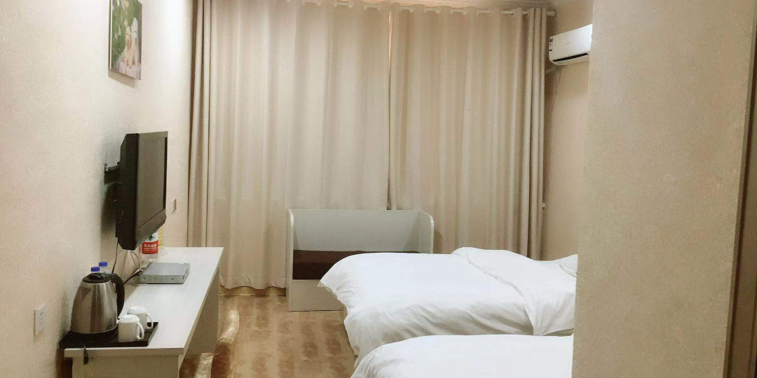 云天宾馆(魏武大道店)
