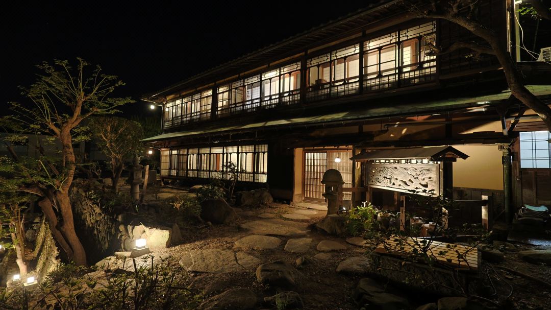 Toraya Annex