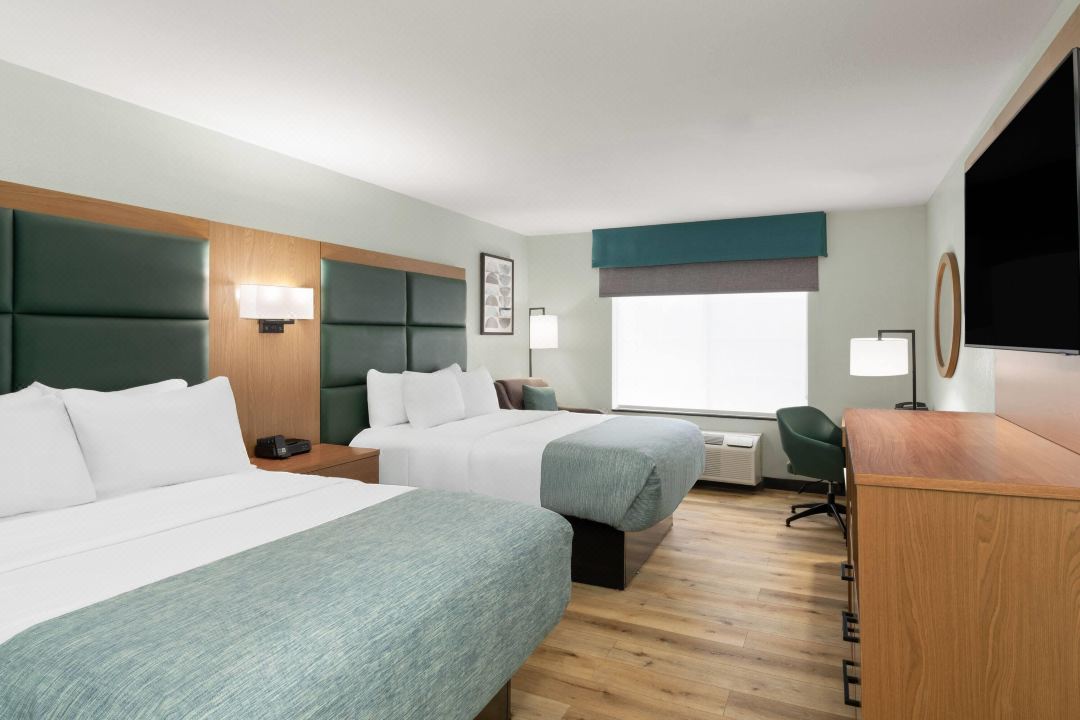 Wingate by Wyndham Mansfield Oh