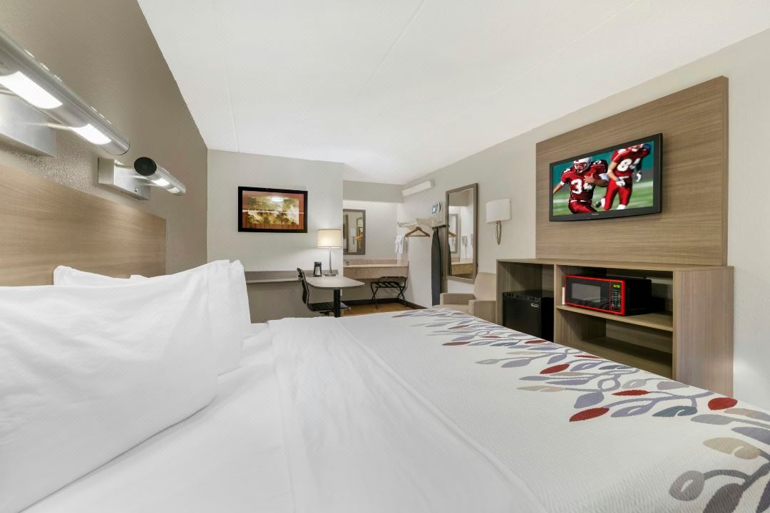 Red Roof Inn Buffalo - Niagara Airport