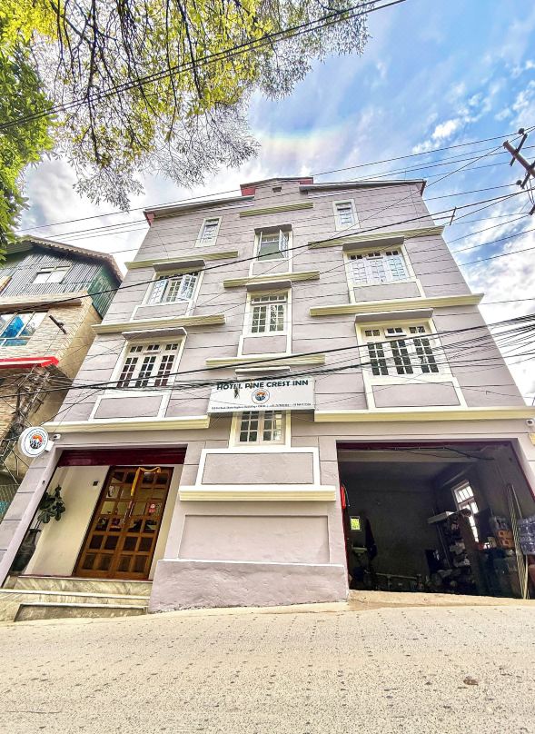 Hotel Pine Crest Inn, Darjeeling