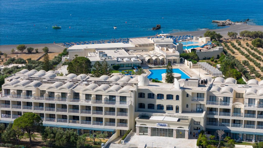 Mare Blue Hotel