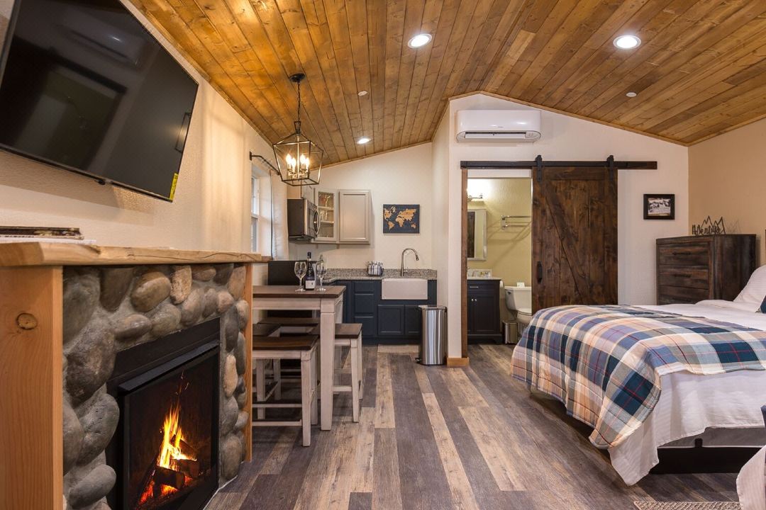 Woodland Inns