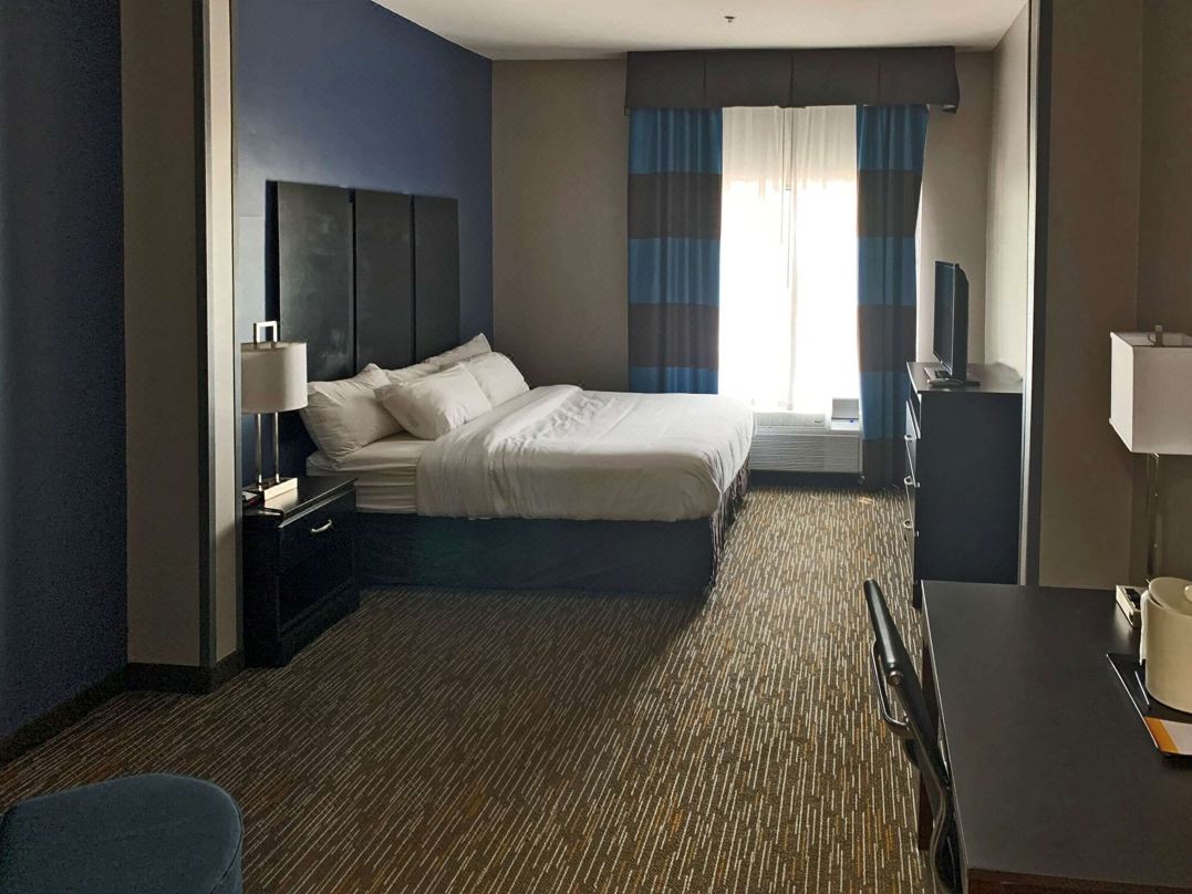 Comfort Inn & Suites Columbus North