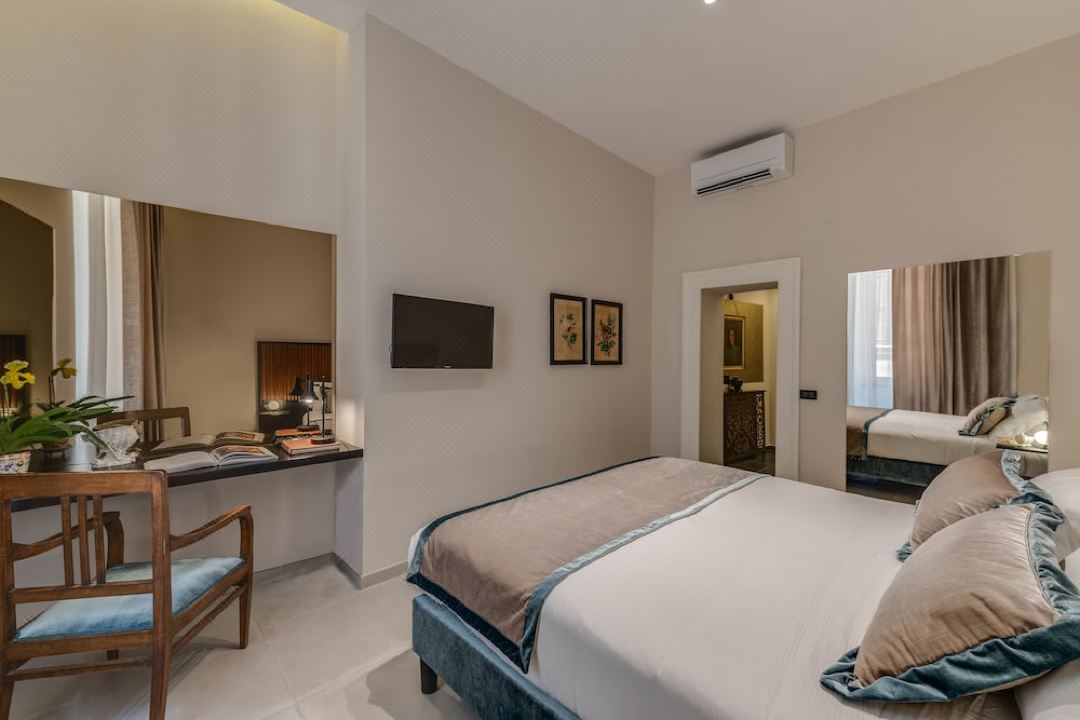 Adrianus Hotel
