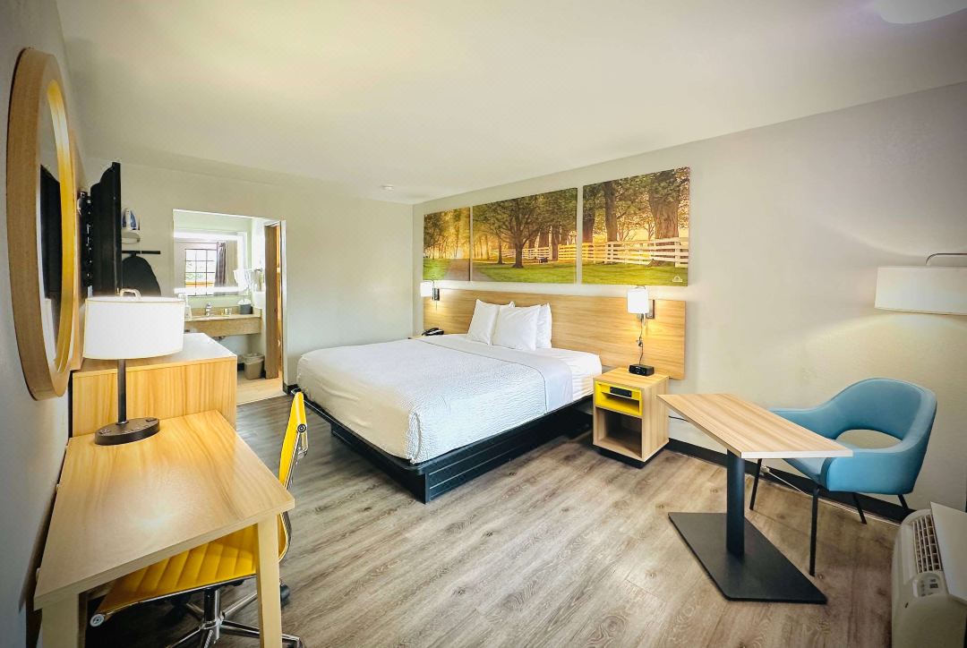 Days Inn by Wyndham Alexandria