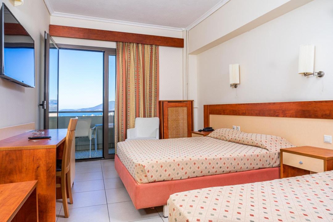 Marmari Bay Hotel