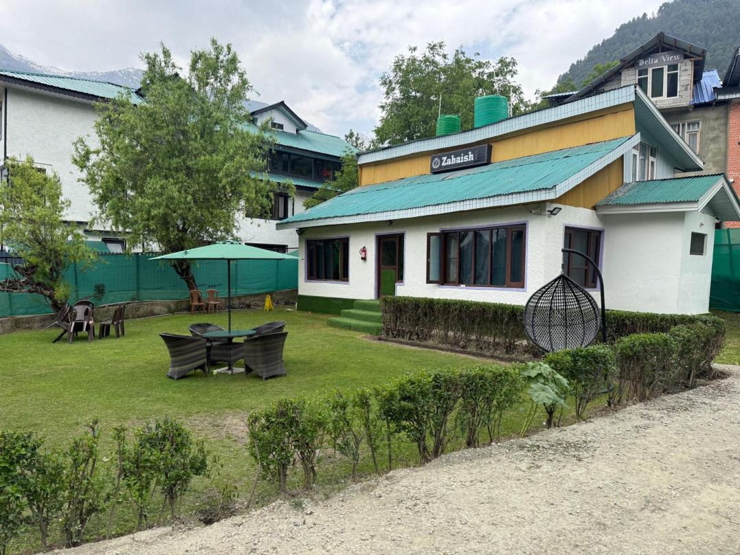 Zabaish Riverside Cottage