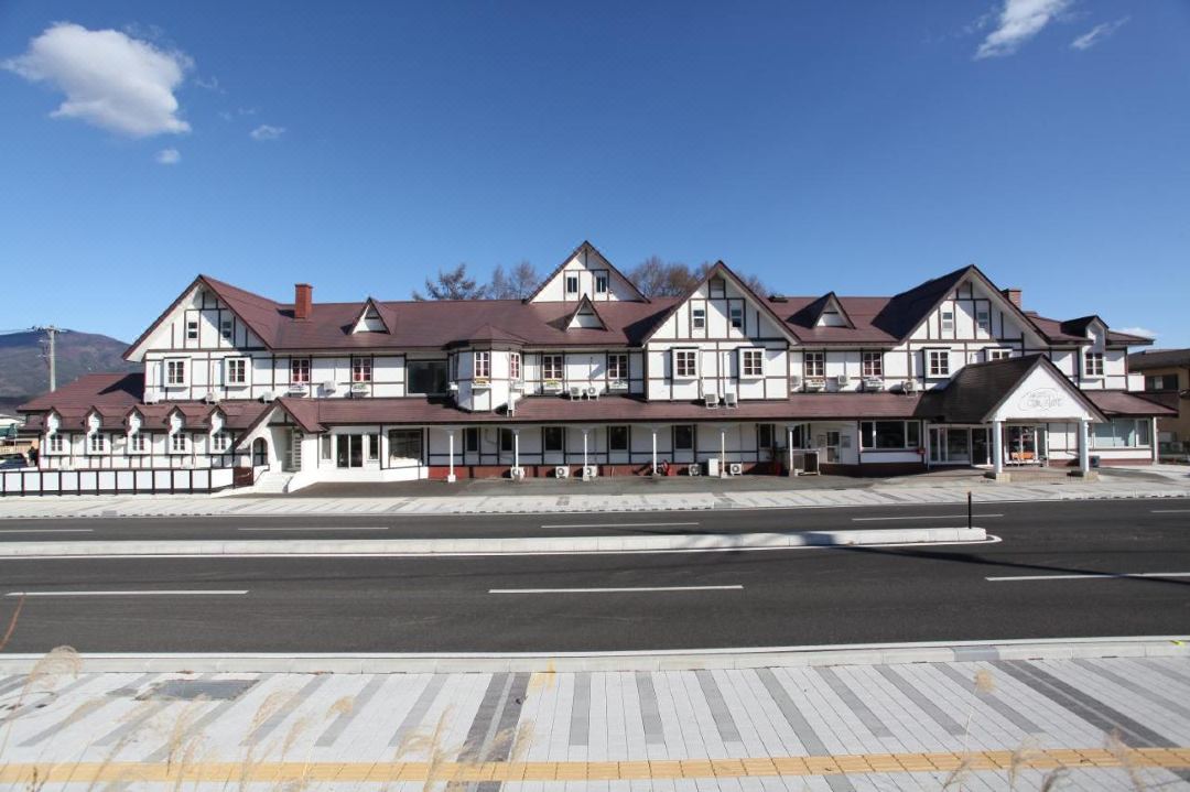 โรงแรมคาเมล็อต