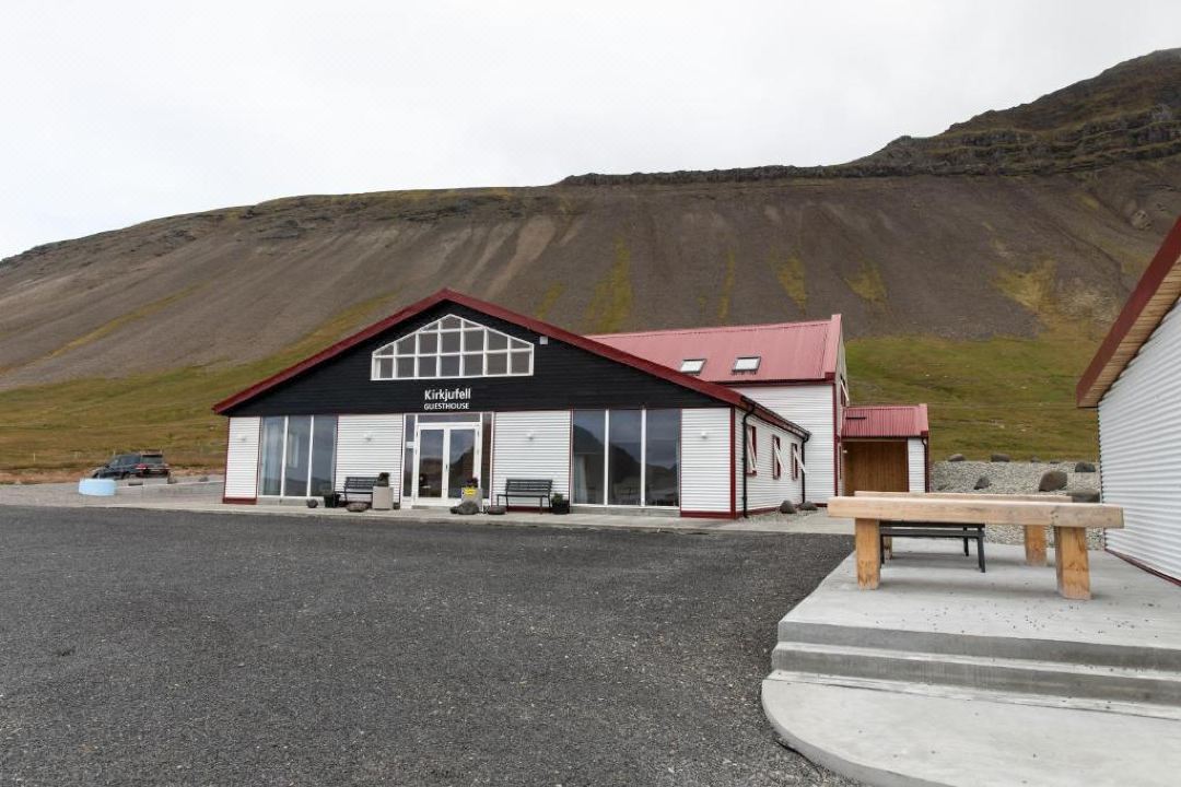 Kirkjufell Guesthouse and Apartments
