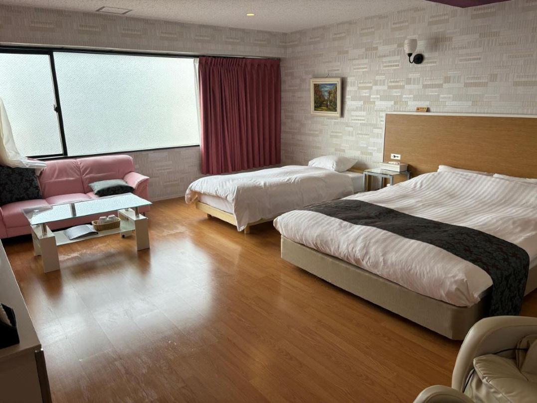 โรงแรมทาวน์ โฟร์ตี้วัน