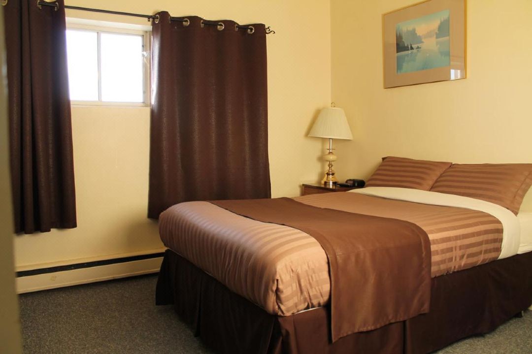 Outlook Motor Hotel