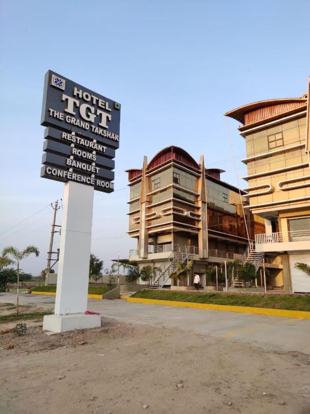 The Grand Takshak Hotel