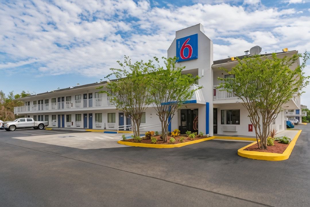 Motel 6 Ft. Pierce, FL