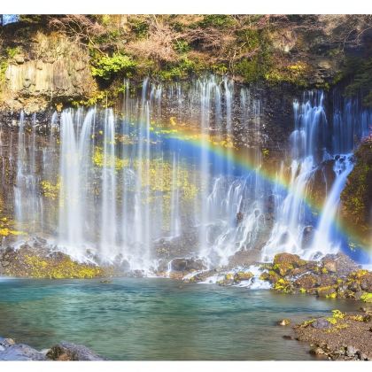 日本轻井泽町+軽井沢高原教会+白丝瀑布+轻井泽王子购物广场一 日本轻井泽町+軽井沢高原教会+白丝瀑布+轻井泽王子购物广场一