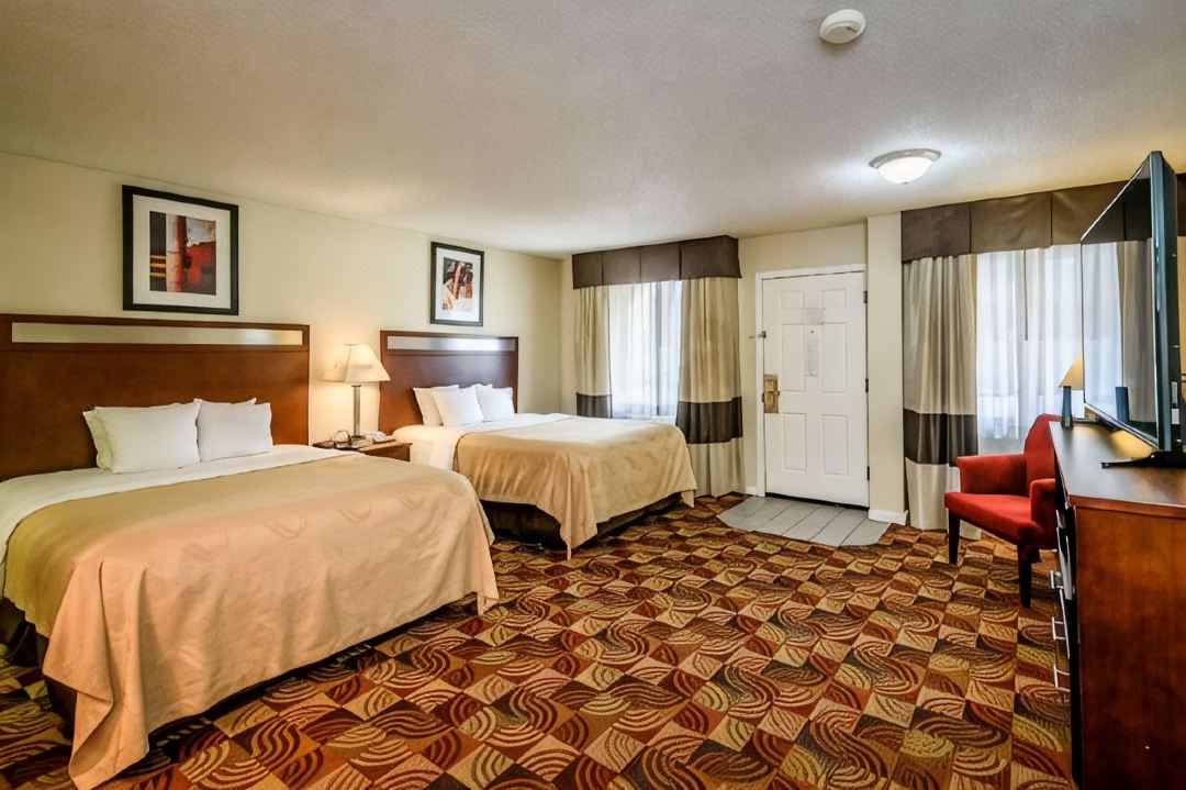 Quality Inn Redding Near I-5
