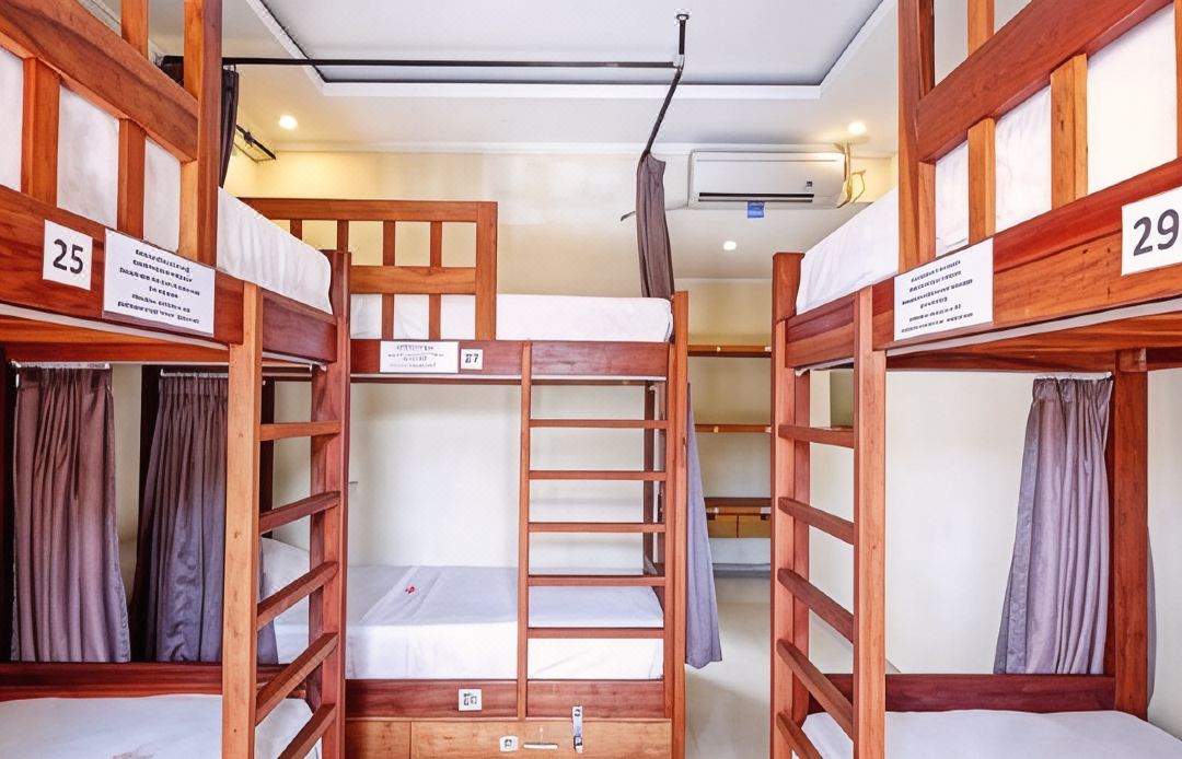 Castaway Hostel