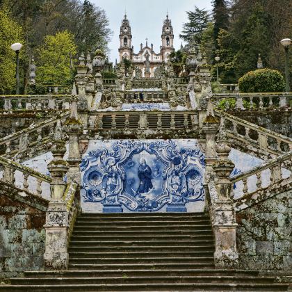 葡萄牙杜罗河谷酒庄品酒+拉梅古中文包车一日游(波尔图往返) 葡萄牙杜罗河谷酒庄品酒+拉梅古中文包车一日游(波尔图往返)