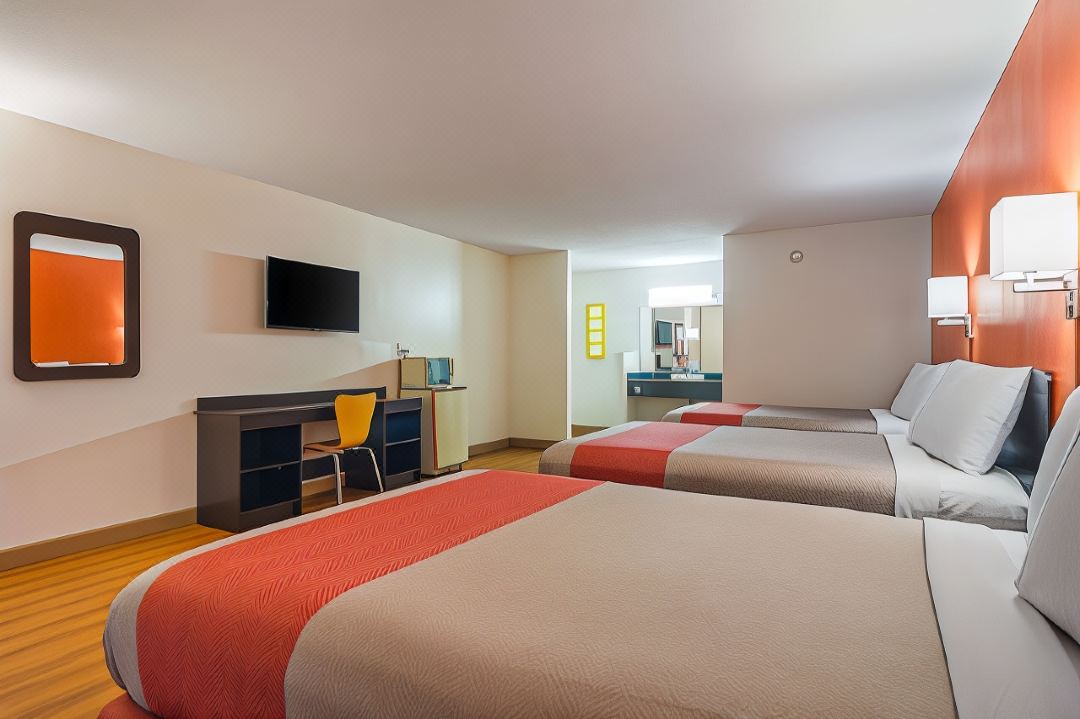 Motel 6 Cleveland, TN