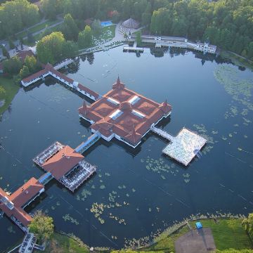 布达佩斯巴拉顿湖+黑维兹湖浴一日游 布达佩斯巴拉顿湖+黑维兹湖浴一日游