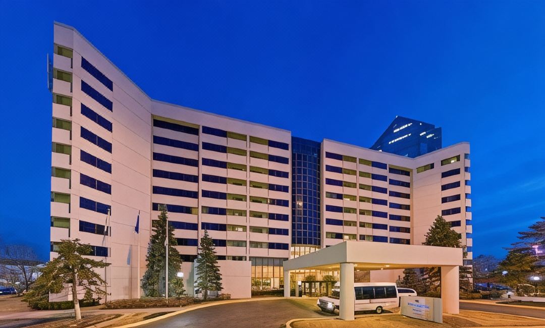 Hilton Chicago/Oak Brook Suites