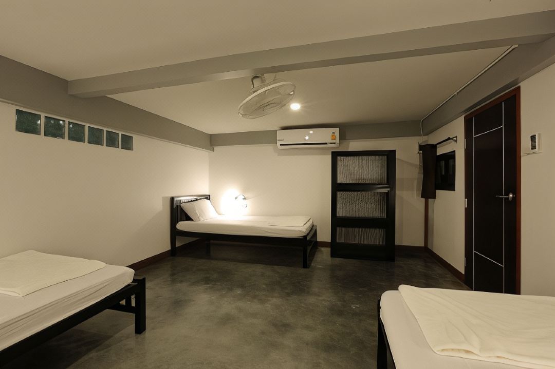 Balcony Party Hostel - Adult Only +18